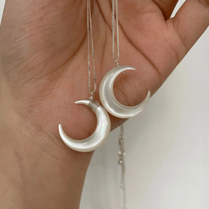 Qynzara™  Moonlight Mother-of-Pearl Necklace