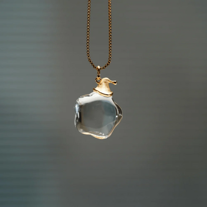 Qynzara™ Little Star Clear Quartz Necklace