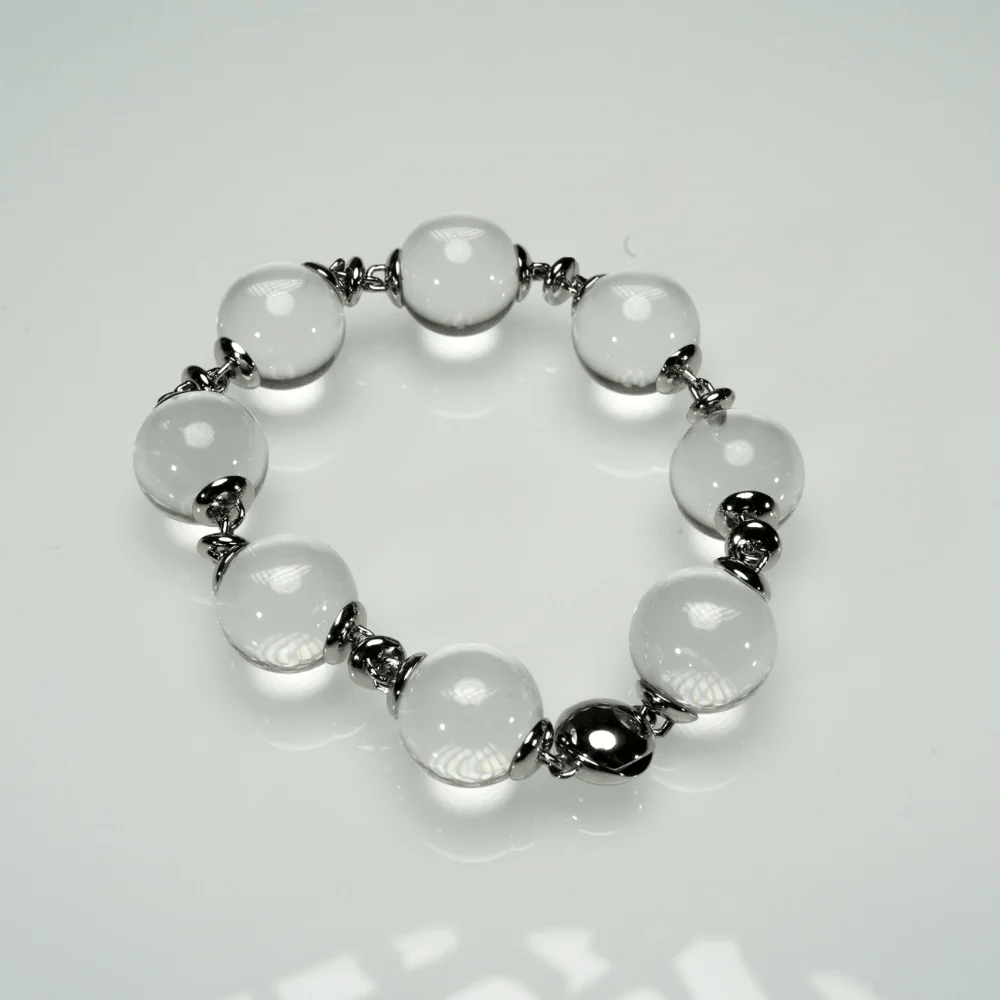 Qynzara™ Floating Bubble Clear Quartz Bracelet