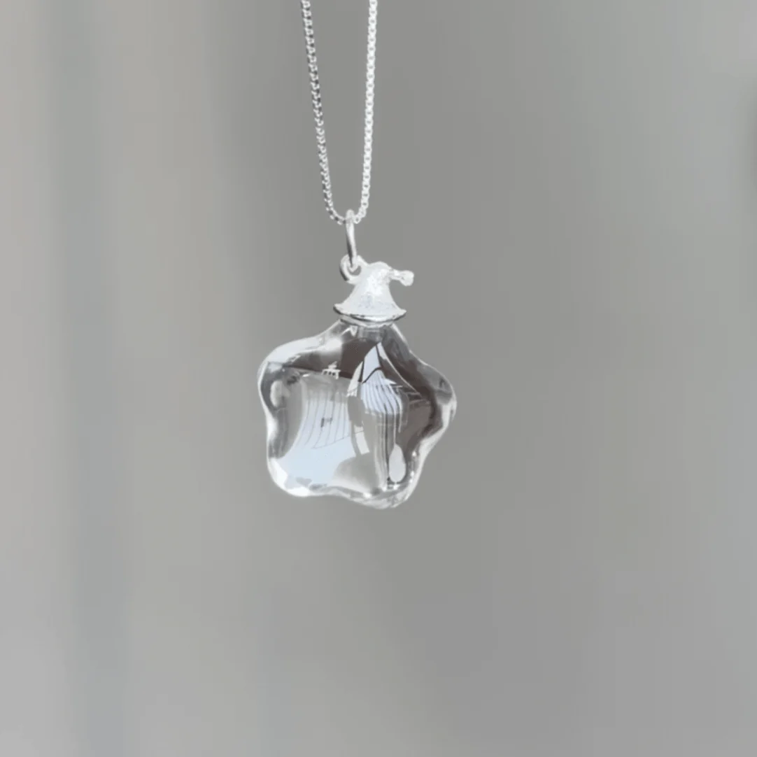 Qynzara™ Little Star Clear Quartz Necklace